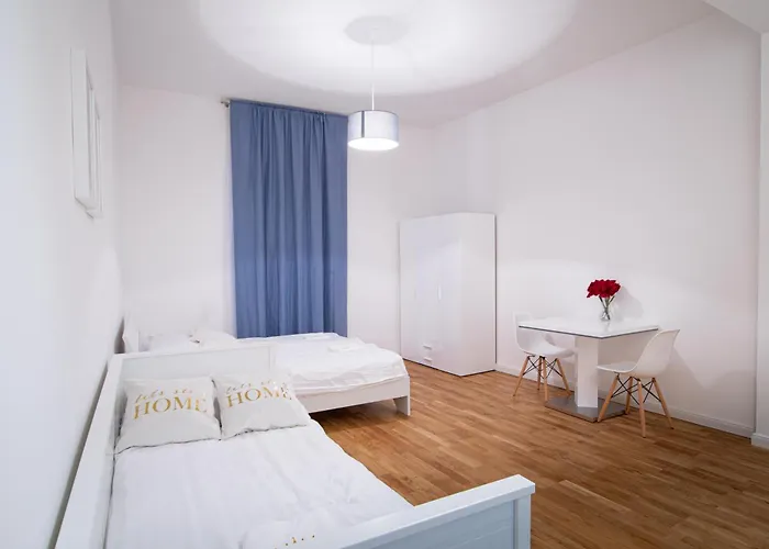 New Complex Florenc Apartman *