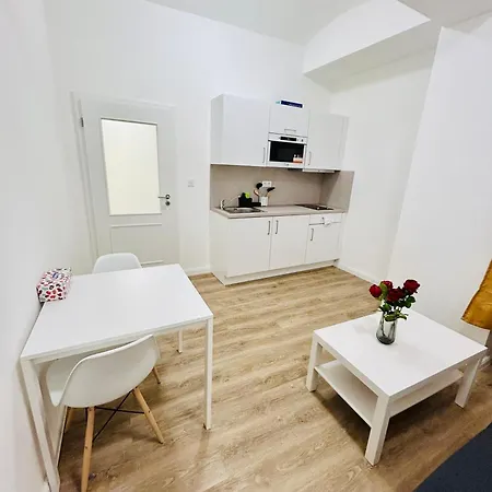 Apartment New Complex Florenc Prague