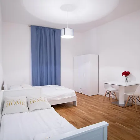 New Complex Florenc Apartament *